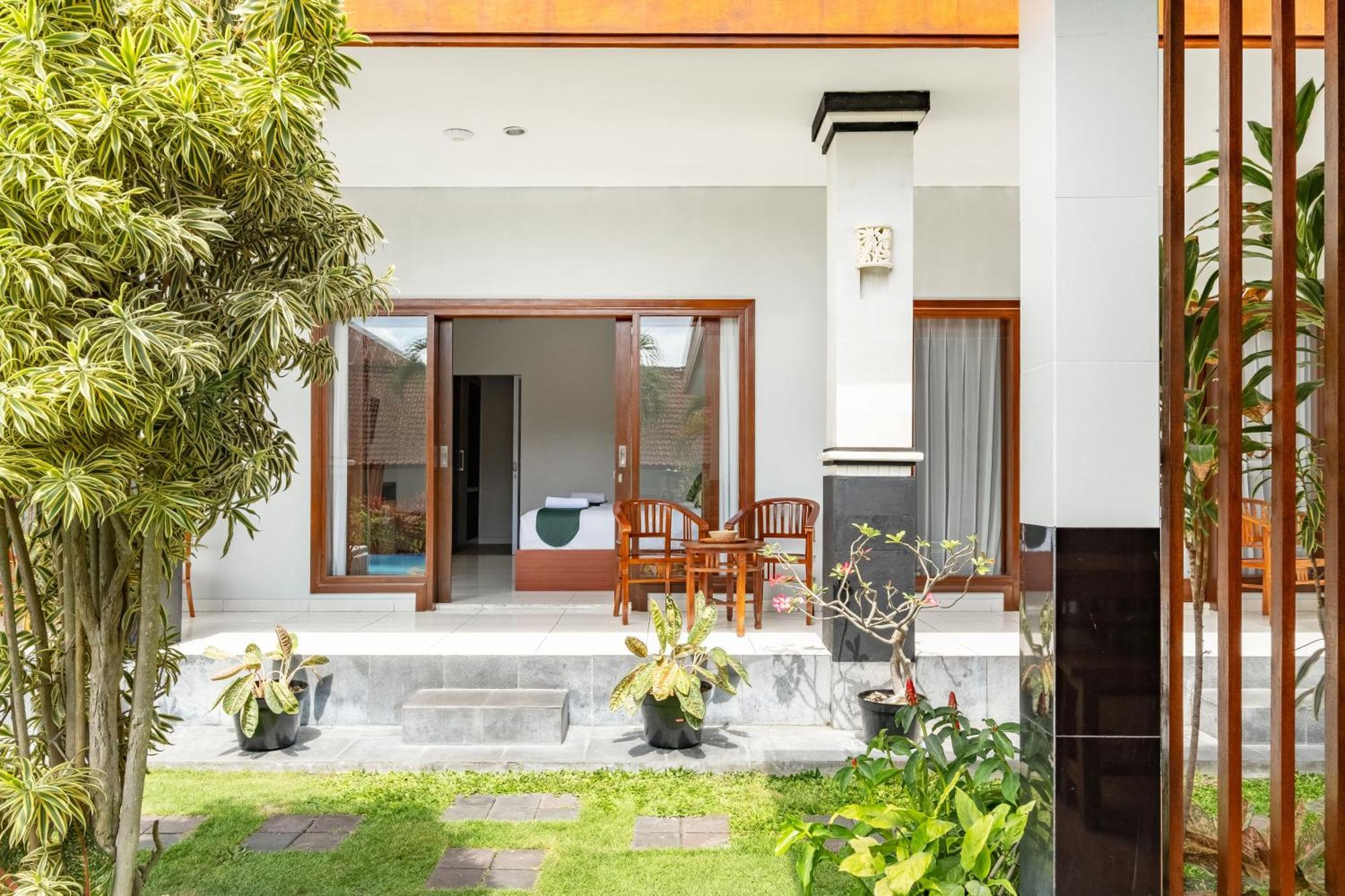 Cove Arganta Hotel Dalung  Exterior photo